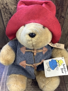 Q3g ヴィンテージ Paddington Bear ぬいぐるみ パディントン 赤ぼうし レトロ 高さ約27㎝ 現状品