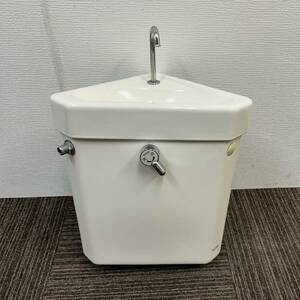 【中古】TOTO 洋式トイレ便器・タンクのみ(タンク蓋セット) 三角タンク(ロータンク) 隅付きタンク☆#