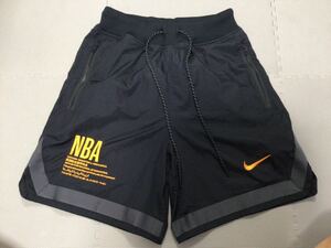 ナイキ NIKE ハーフパンツ バスケ ショーツ エヌビーエー NBA ショートパンツ バスケット ナイロンパンツ S