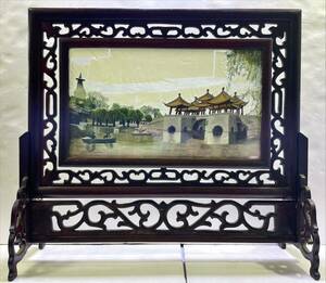 中国湖水風景刺繍画