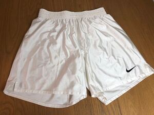 ナイキNIKE サッカーパンツ　光沢　XL 24-0411-02