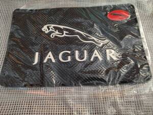 【ゆうパケット送料込】JAGUAR(ジャガー) ダッシュボード 滑り止めマット 