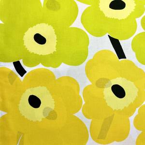 marimekko　カットクロス／はぎれ　ピエニウニッコ　ホワイト×イエロー×ライム　廃番色　全幅136×39cm　マリメッコ