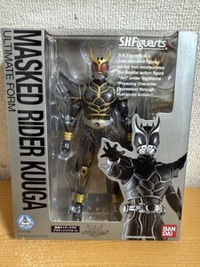 【中古美品】バンダイ　S.H.Figuarts　フィギュアーツ　仮面ライダークウガ　アルティメットフォーム