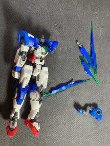 RG ガンダム　ダブルオークアンタ