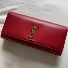 Saint Laurent クラッチバッグ 赤 レザー YSLロゴ付き