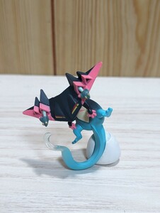 ポケモン　モンコレ　ミニフィギュア　ドラパルト