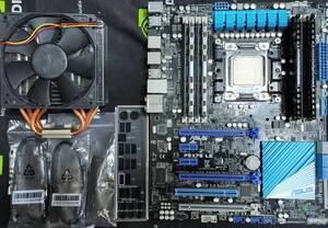 【中古動作品】ASUS P9X79LE とXeon E5-2680V2 、メモリー8GBｘ4＝（32GB）、4GBX4（16GB）のセット【LGA2011、X79チップセット】