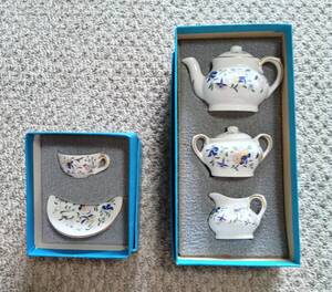 ミニチュア＊コールポート＊coalport＊ページェント＊ティーセット＊（検索）ウェッジウッド＊ビスクドールに