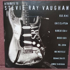 ■T30■ スティービーレイボーン トリビュートアルバム「A TRIBUTE TO STEVIE RAY VAUGHAN」海外盤です。BBキンク、バディガイ、クラプトン