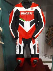 海外 送料込み 　高品質　DUCATI　CORSE レーシングレザースーツ　MOTOGP サイズ各種　レプリカ　