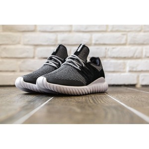 アディダス TUBULAR RADIAL エディフィス BA7718 22.5cm