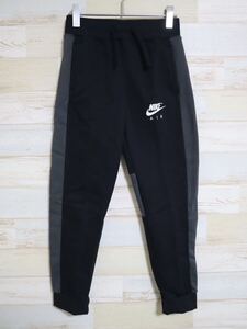 新品 150㎝ NIKE ナイキ AIR キッズ　フリースパンツ　スウェットパンツ　ロングパンツ　裏起毛