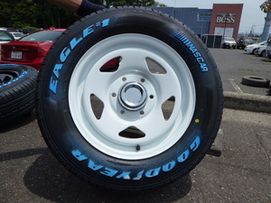 デイトナ　SOTEC　ホワイト　　ハイエース　レジアスエース　200系　215/65R16　ナスカー付　ホワイトレター　アメリカン　コンケーブ