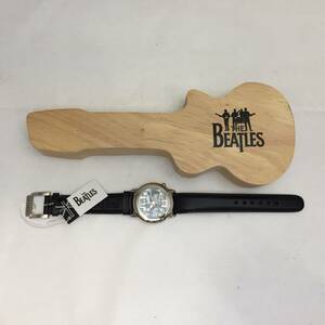 T052902☆(16)ジャンク扱 腕時計 THE BEATLES ギターケース型 木箱入 外箱付 ビートルズ 電池切れ ☆