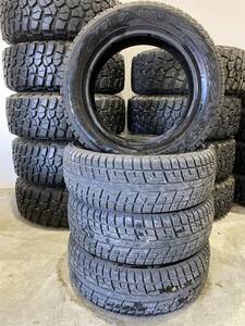 冬タイヤ　YOKOHAMA　GEOLANDAR　I/T-S　215/65R16　19年　8～9㎜