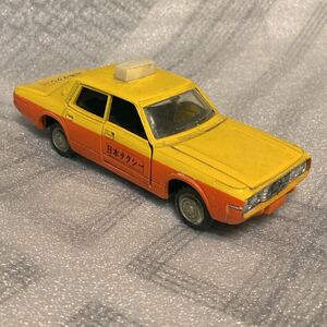 ヨネザワTOYS ダイヤペット NO.D236 CROWN SUPER SALOON 日本タクシー ミニカー　【1108-3】