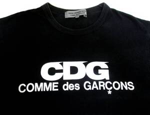 定番モデル　コムデギャルソン　CDG　ロゴ入りTシャツ　黒色　ブラック　サイズM　