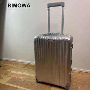 機内持ち込み可能！　RIMOWA リモワ　トパーズ　TOPAS CABIN 2輪　キャリーケース　32L シルバー　