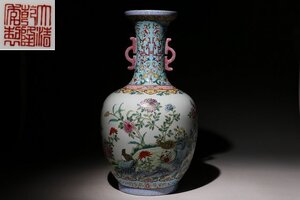 ☆百合☆大清乾隆年製　粉彩花鳥瓶　双耳　高さ約32.3cm　(検)琺瑯彩 花瓶 唐物 中国美術 古美術