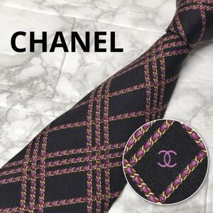 CHANEL シャネル ネクタイ　チェック　ココマーク　チェーン スーツ　ビジネス　シャツ　カフス