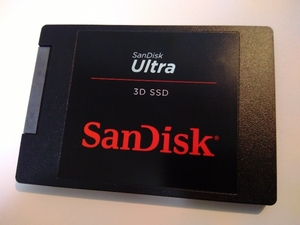 ■ SSD ■ 500GB （2213時間）　SanDisk Ultra 3D SSD　正常判定　　送料無料