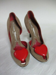 VivienneWestwood ヴィヴィアン茶 ベージュハートパンプス（USED)111024