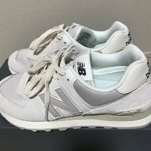 美品NEW BALANCE/ニューバランス/WL574/レディースモデル/23.5cm