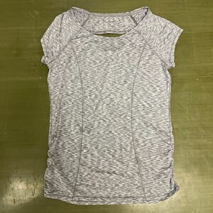 Calvin Klein カルバンクライン　パフォーマンス　レディース　サイズS グレー　半袖Tシャツ トップス フィットネス　ランニング