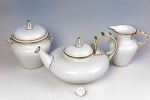  セーブル 　　　豪華金彩 Teapot ＆ Creamer & Sugar Box 　　= 　(1級品)　貴重品です。