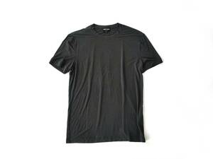 美品 Giorgio Armani 黒タグ 定番 Tシャツ ヴィスコース レーヨン クルーネック 50 イタリア製 定価5万 グレー チャコール Black