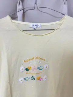 ロンＴ 刺繍 フラワー