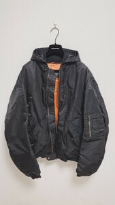 balenciagaバレンシアガ 23ss sports icon bomber