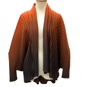 ♪♪ ISSEY MIYAKE イッセイミヤケ PLEATS PLEASE カーディガン グラデーション PP11-F0313 オレンジ やや傷や汚れあり