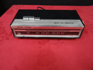 ジャンク品　劣化見られます　　SOLID STATE　UHF　CONVERTER　UC880　ek-218y2