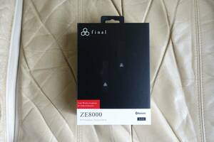 ★　final　ZE8000　ブラック　BLACK　中古美品　★☆