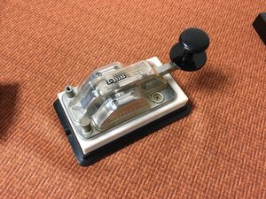 ②【500円配達～】TELEGRAPH KEY 電鍵 HK-702 HI MOUND ELECTRO 大理石 モールス符号 無線 コレクション 現状お渡し