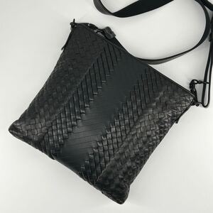 【極美品】BOTTEGA VENETA ボッテガヴェネタ ショルダーバッグ イントレチャート インペラトーレ メンズ ビジネス レザー 本革 ブラック 黒