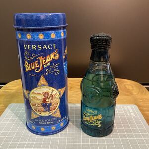 未使用　ヴェルサーチVERSACE ブルージーンズ EDT 香水 75ml 