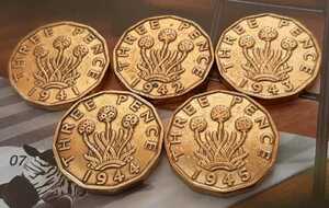 1941年~1945年英国の3ペニーコイン5枚セットイギリスの3ペンスブラス美物ジョージ王21mm x 2.5mm6.8gブリティッシュ本物古銭#英国