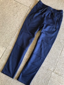 ★新品GapFitギャップジャージーテーパードパンツ130★紺