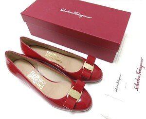 新品★Salvatore Ferragamo サルバトーレ フェラガモ★VARA1 リボン パンプス★チャンキーヒール 23.5cm★ROSSO 赤★パテント