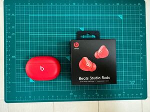 Apple Beats Studio Buds ビーツ　 ワイヤレスイヤホン　レッド