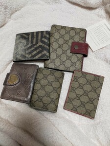 GUCCI　グッチ　手帳　カードケース　財布　定期入れ　メンズ　レディース　小物　