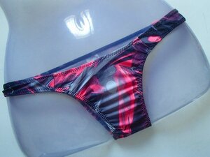 bra42 ◎【新品】【Rei do bikini 】シームレス レッド＆ブラック メンズビキニ ブリーフ 男性下着 リオバック Mサイズ 未使用②◎