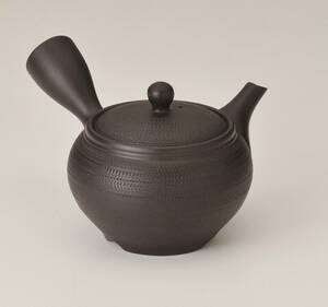 常滑焼！ 陶聖 ☆黒つぼ型ルレット急須☆ Ｙ215　新品 茶器 お茶 煎茶 深蒸し ほうじ茶 ポット ギフト