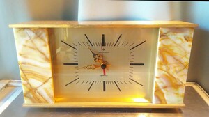 ドイツ JUNGHANS quartz ユンハンス 置時計 昭和 レトロ インテリア ガレージ 置き時計 アンティーク 時計
