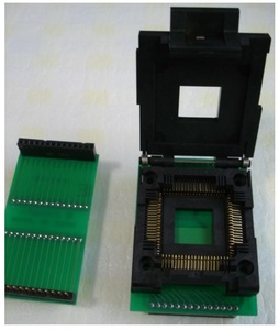 日立製作所 QFP 84 ROM ライター用 MPU/CPU ソケット マイコン歴史の遺産的資料？