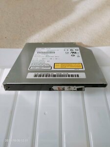 DVD-ROM DW-28S-W38