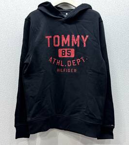 ★新品タグ付き★ TOMMY HILFIGER　トミーヒルフィガー　 パーカー　ブラック　センターロゴ　デカロゴ　M　黒